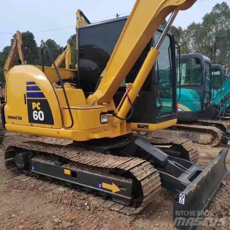 Komatsu PC 60 Bagri goseničarji