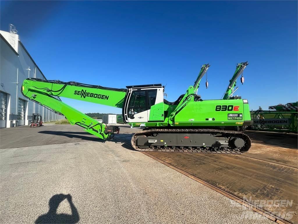 Sennebogen 830 R Rušilni bagri