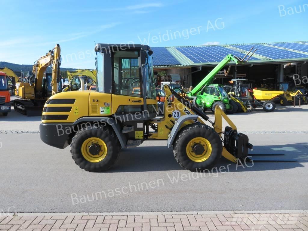Yanmar V 80 Kolesni nakladalci