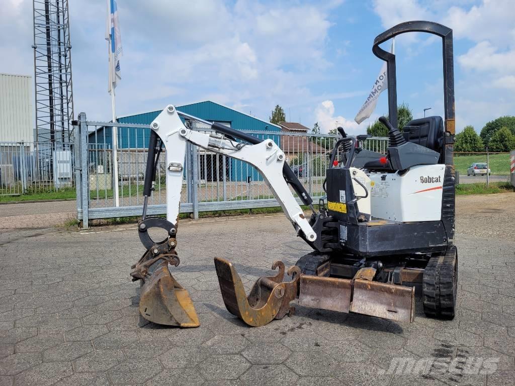 Bobcat E 10z Mini bagri <7t
