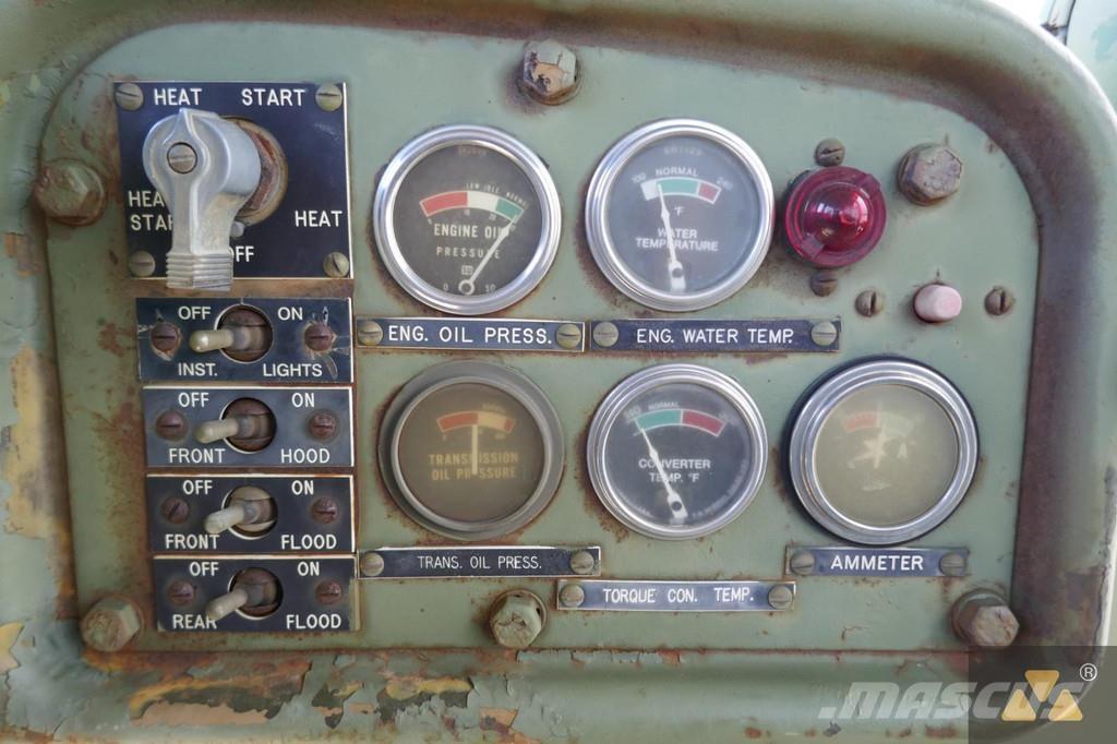 CAT D7F Ex-army Buldožerji goseničarji