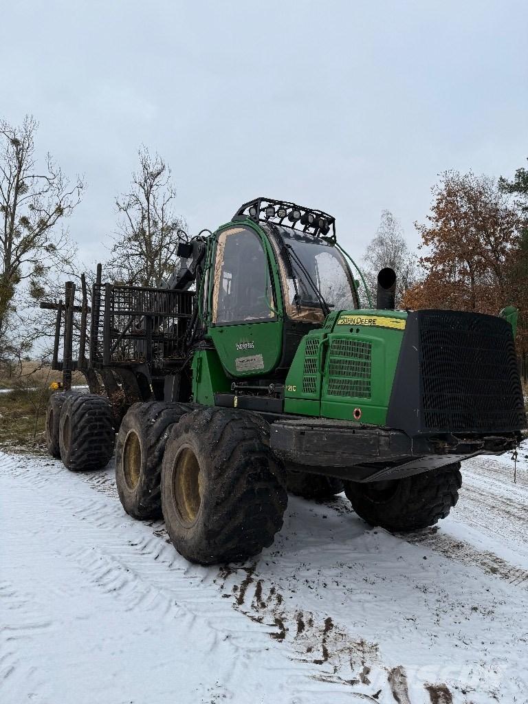 John Deere 1210 E Forwarderji