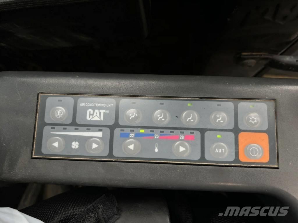 CAT 321D LCR Bagri goseničarji