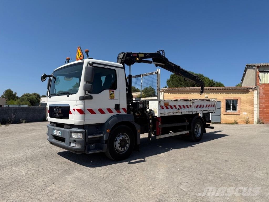 MAN TGM 18.250 Tovornjaki z žerjavom