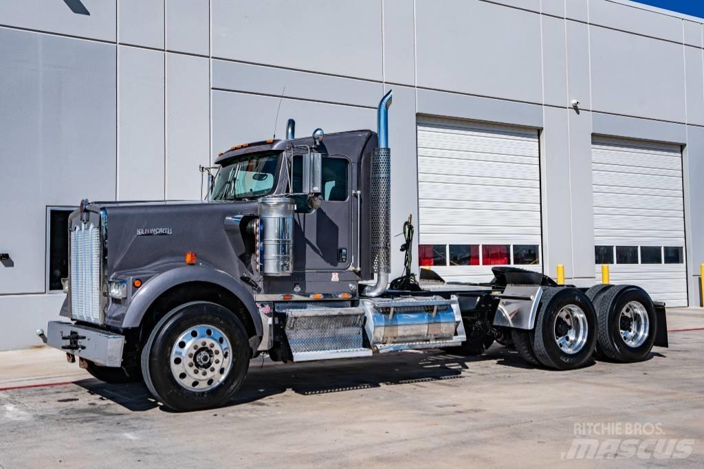 Kenworth W 900 Vlačilci