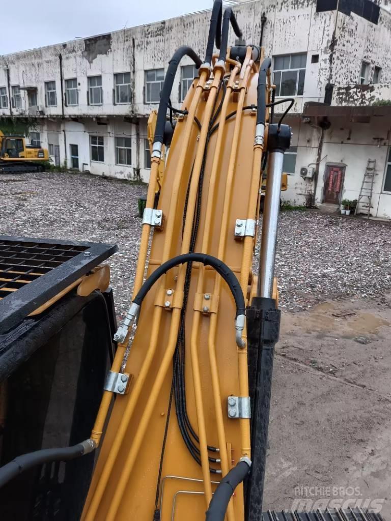CAT 324 D L Bagri goseničarji
