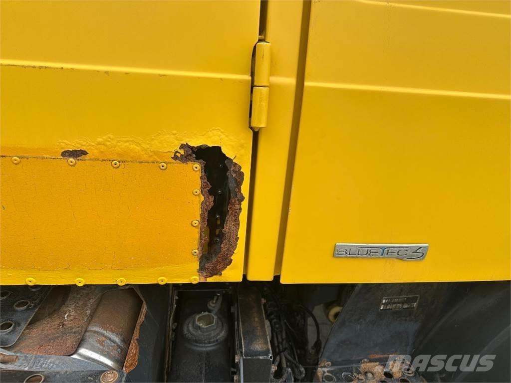 MB Trac U 4000 Traktorji