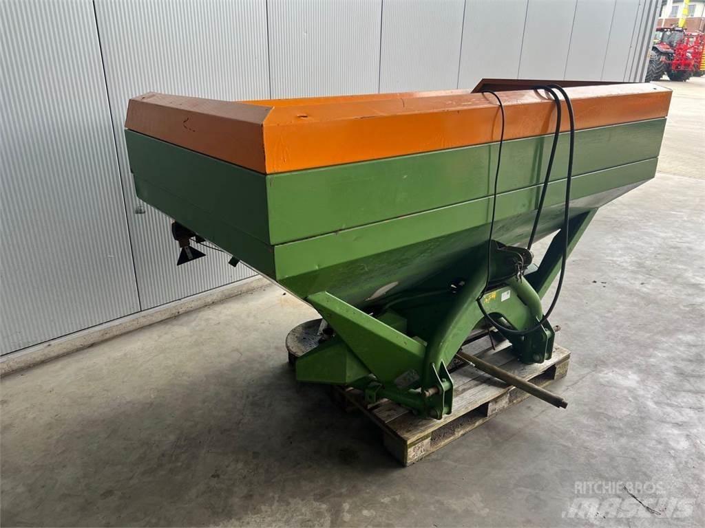 Amazone ZA-U 1500 Trosilniki mineralnega gnojila