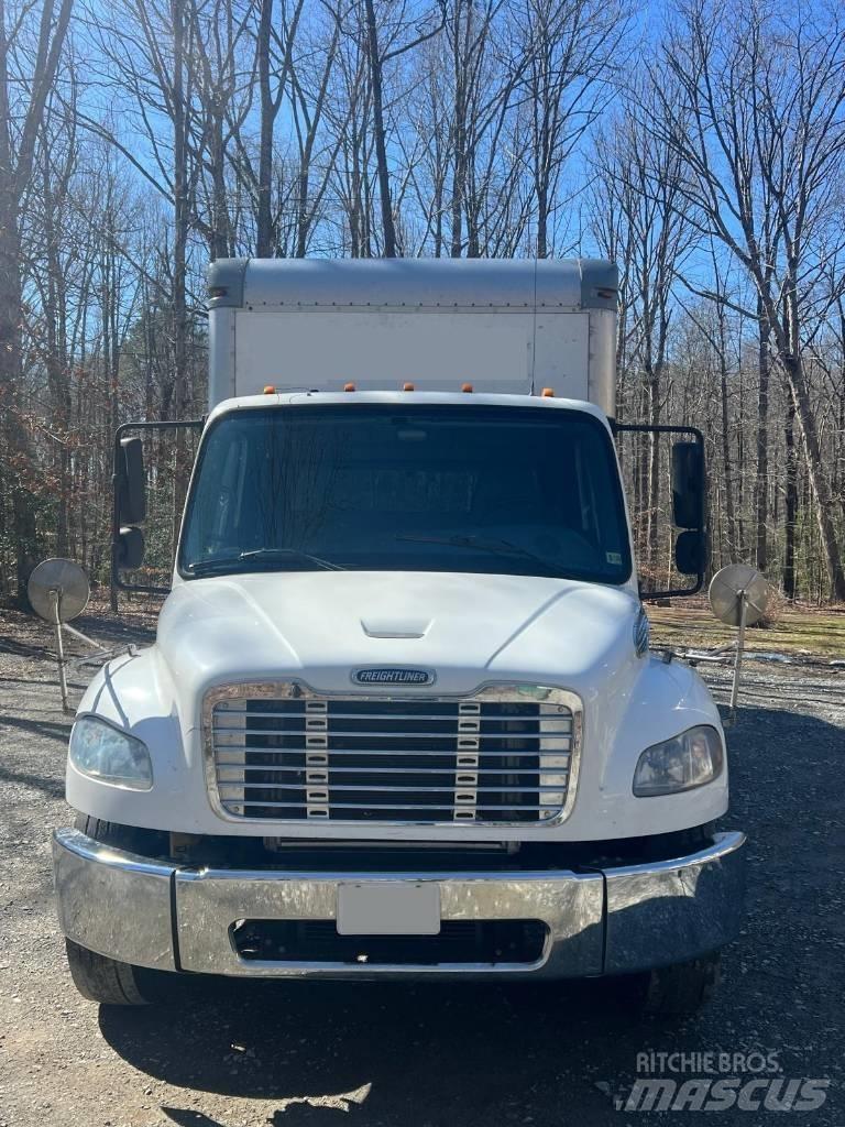Freightliner M2106 Drugi tovornjaki