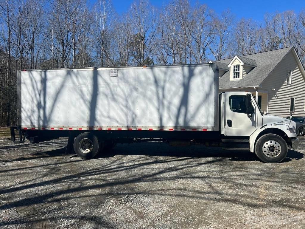 Freightliner M2106 Drugi tovornjaki
