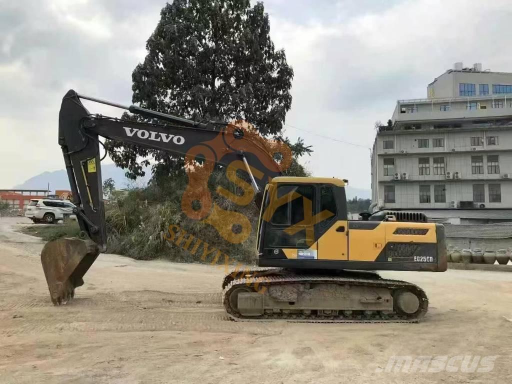Volvo EC 210 B LC Bagri goseničarji