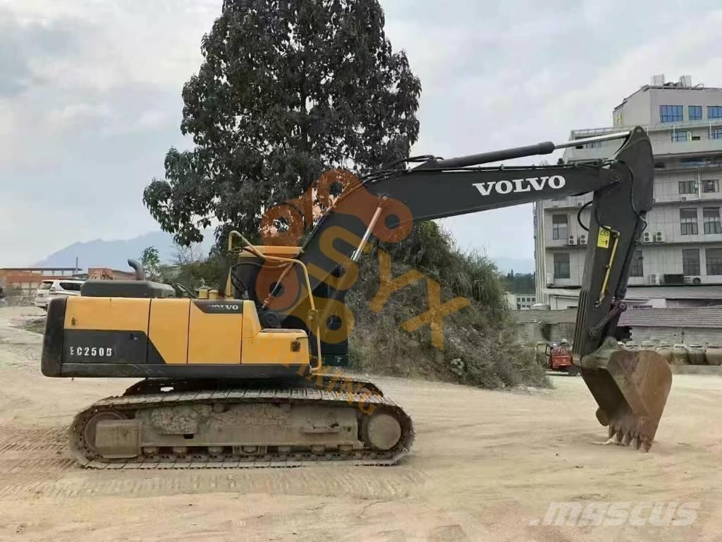 Volvo EC 210 B LC Bagri goseničarji
