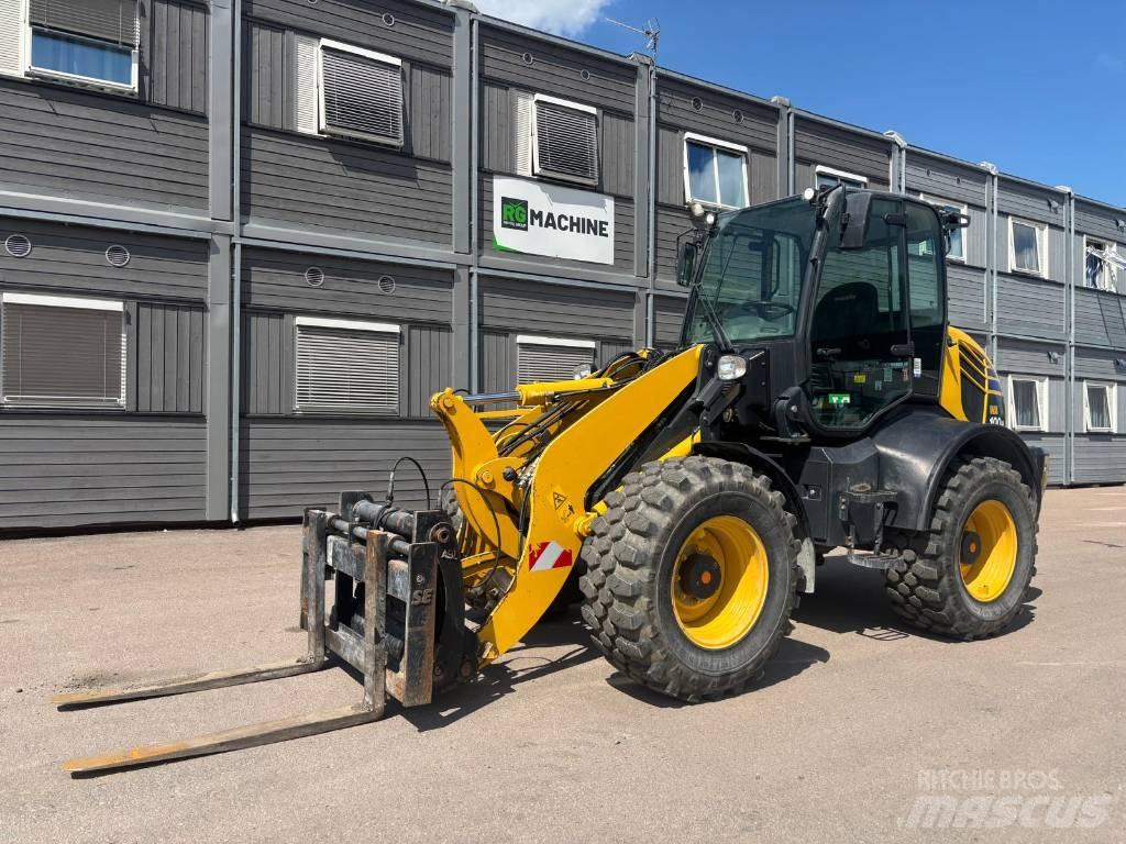 Komatsu WA 100 M-8E0 Kolesni nakladalci