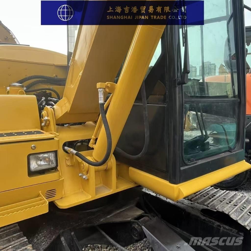 Komatsu PC 70 Bagri goseničarji