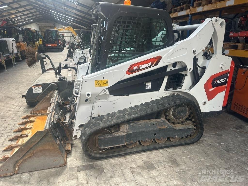 Bobcat T 590 Skid steer mini nakladalci