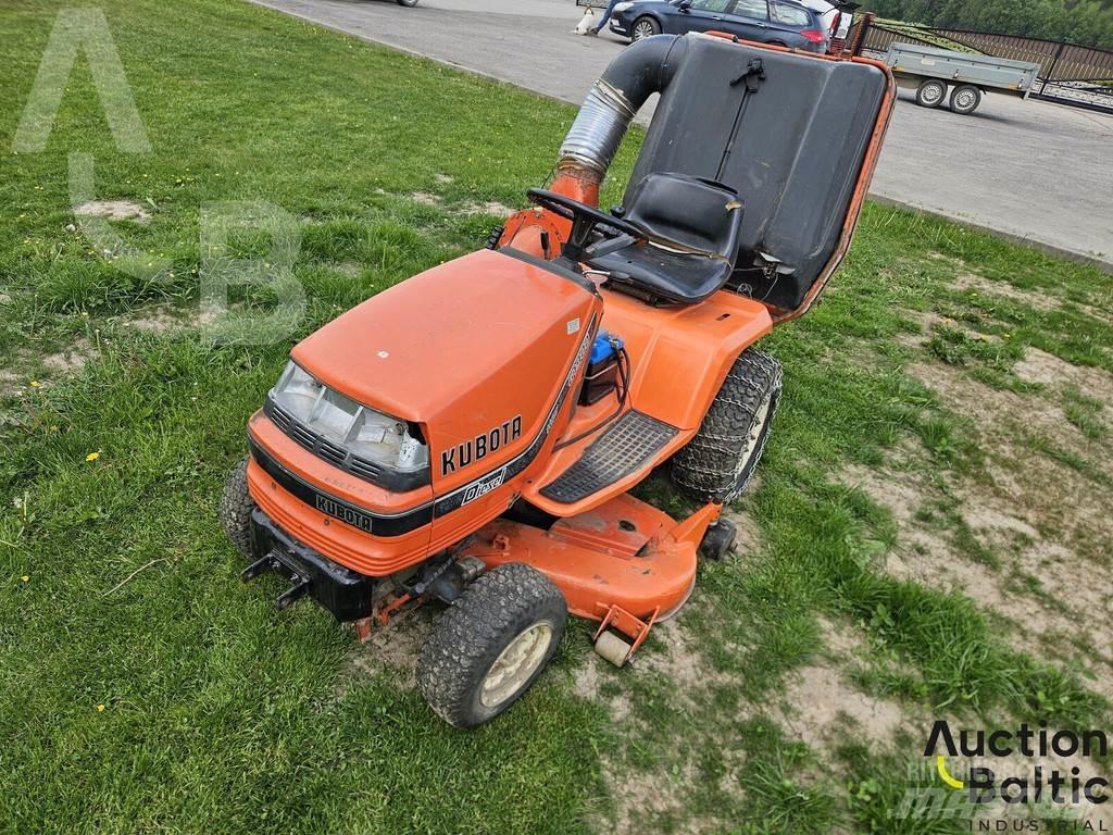 Kubota GCD420N-II Vrtni traktor kosilnice