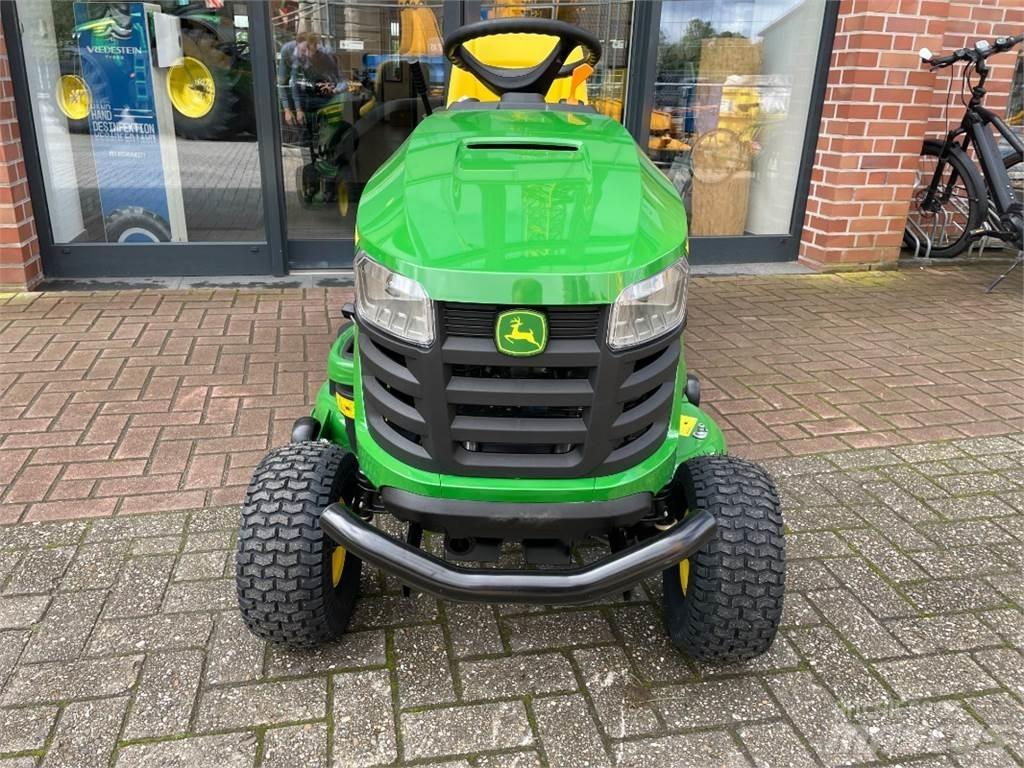 John Deere X167R Kosilnice