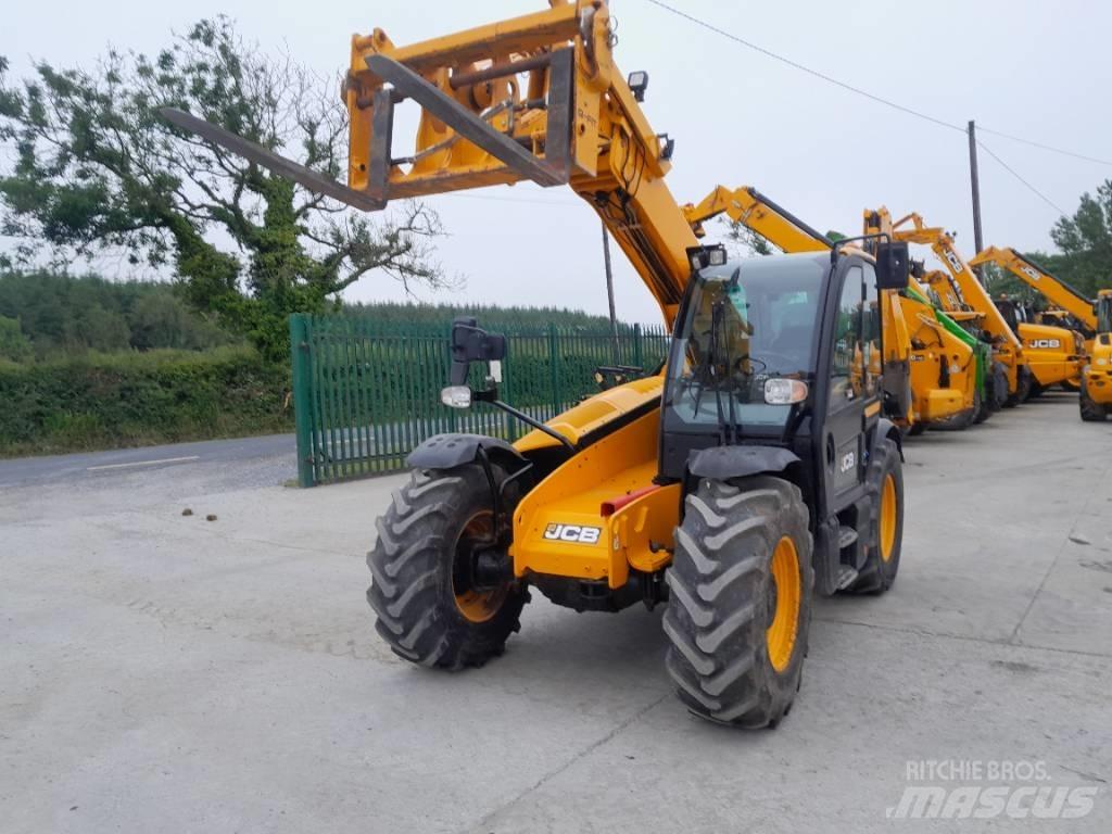 JCB 532-60 Kmetijski teleskopski nakladalci