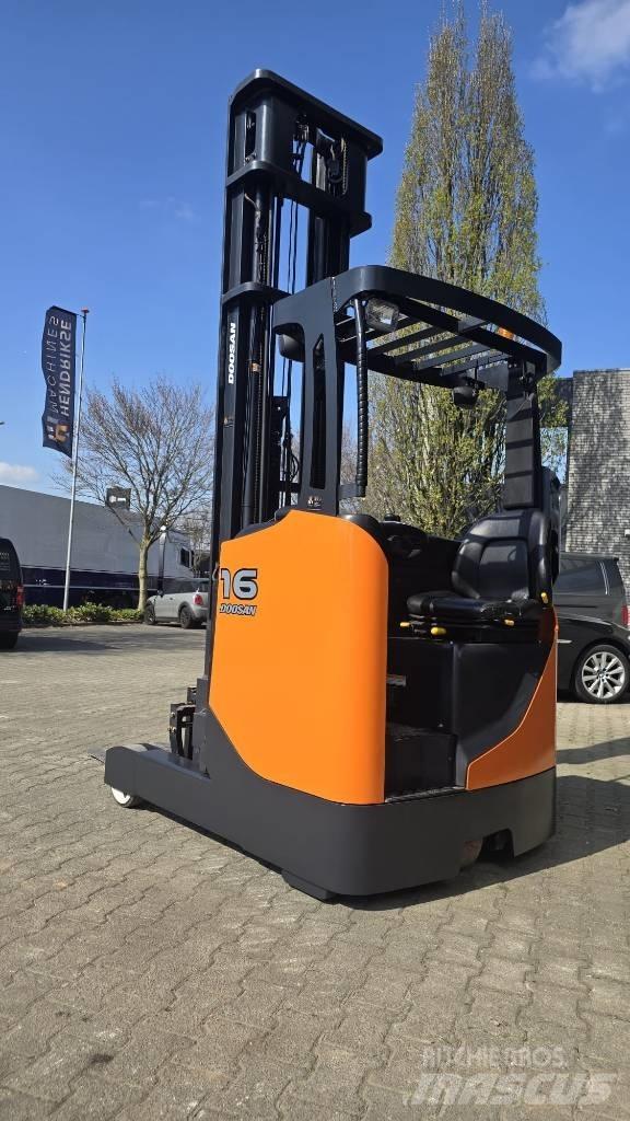 Doosan BR 16 JW-7 Viličarji s pomičnim teleskopom