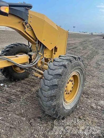 CAT 140M2 Grederji