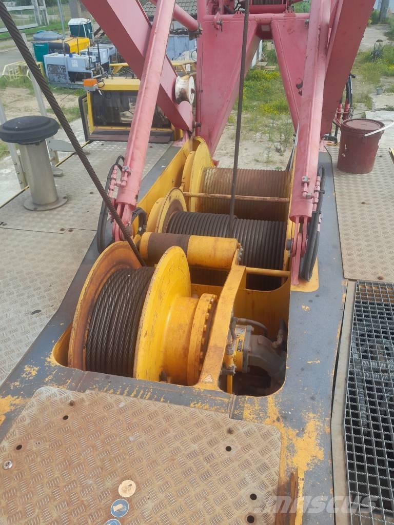 Liebherr LR 1130 Dvigala na gosenicah