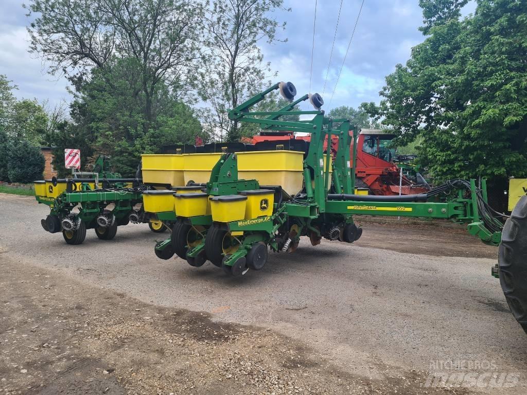 John Deere 1770 Sadilniki