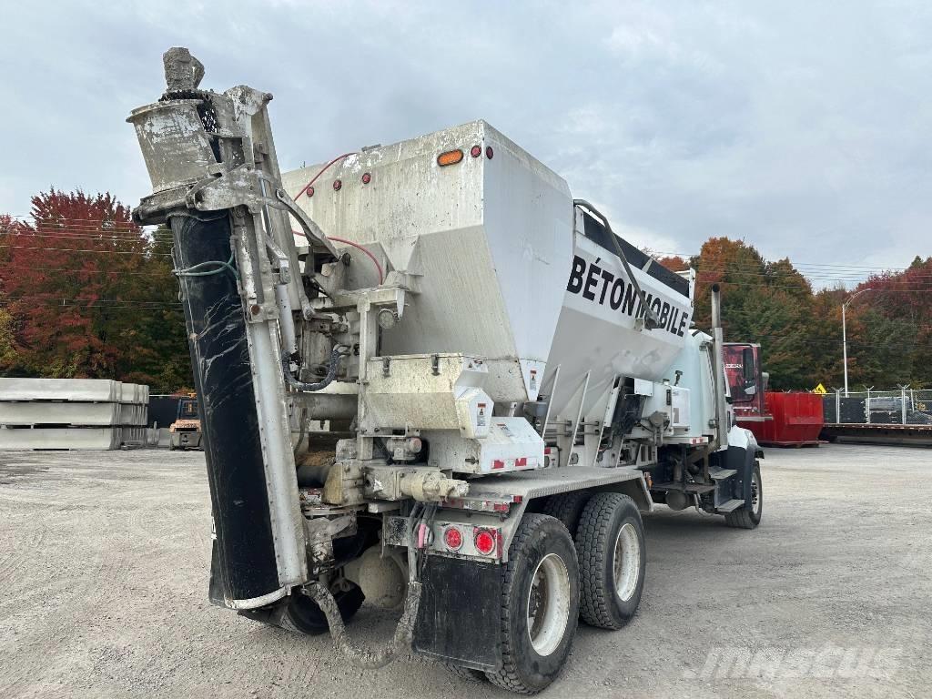 Freightliner 108 SD Drugi tovornjaki