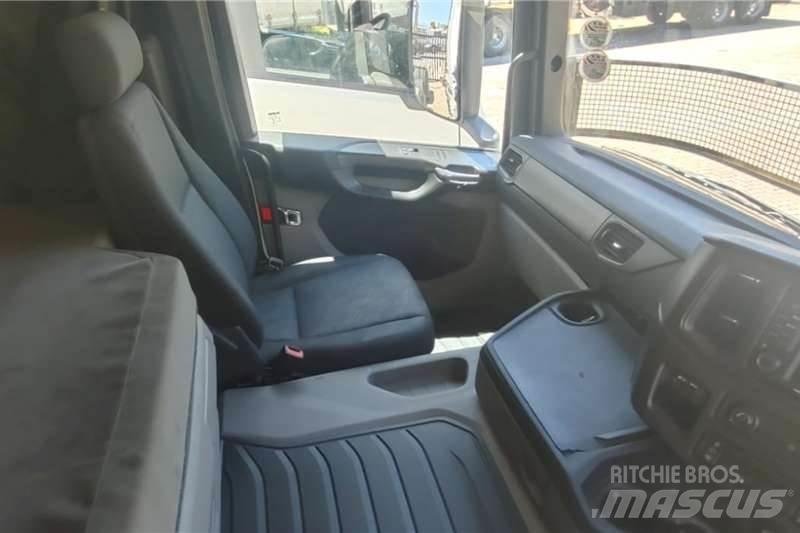 Scania G460 Drugi tovornjaki