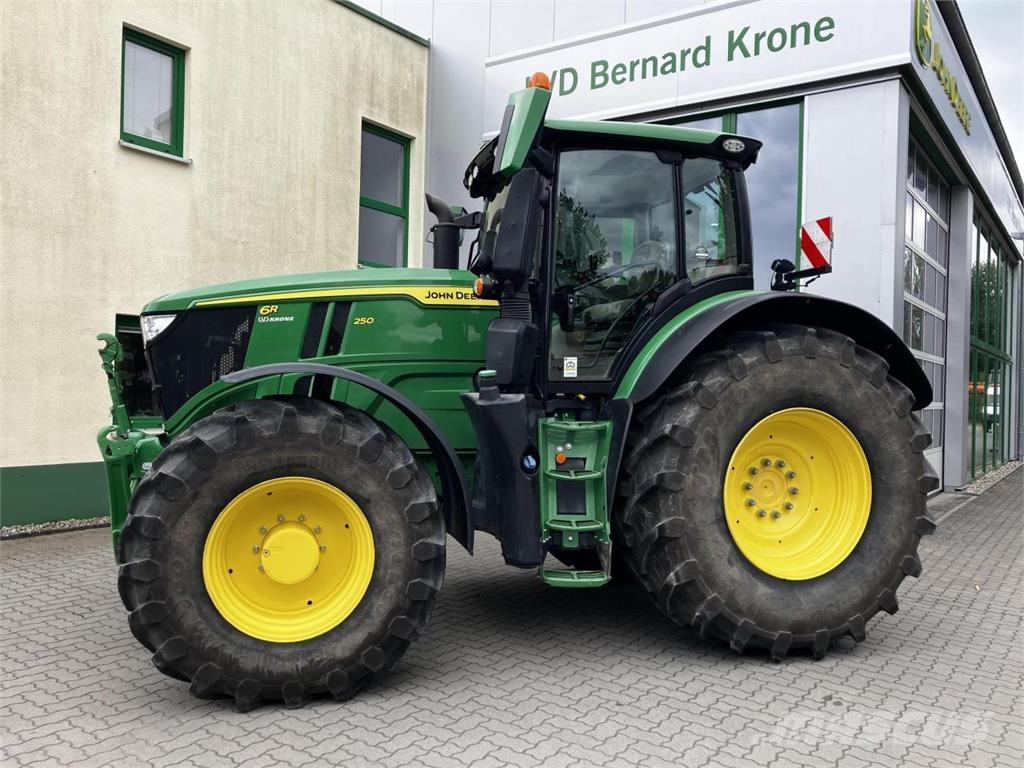 John Deere 6R 250 Traktorji