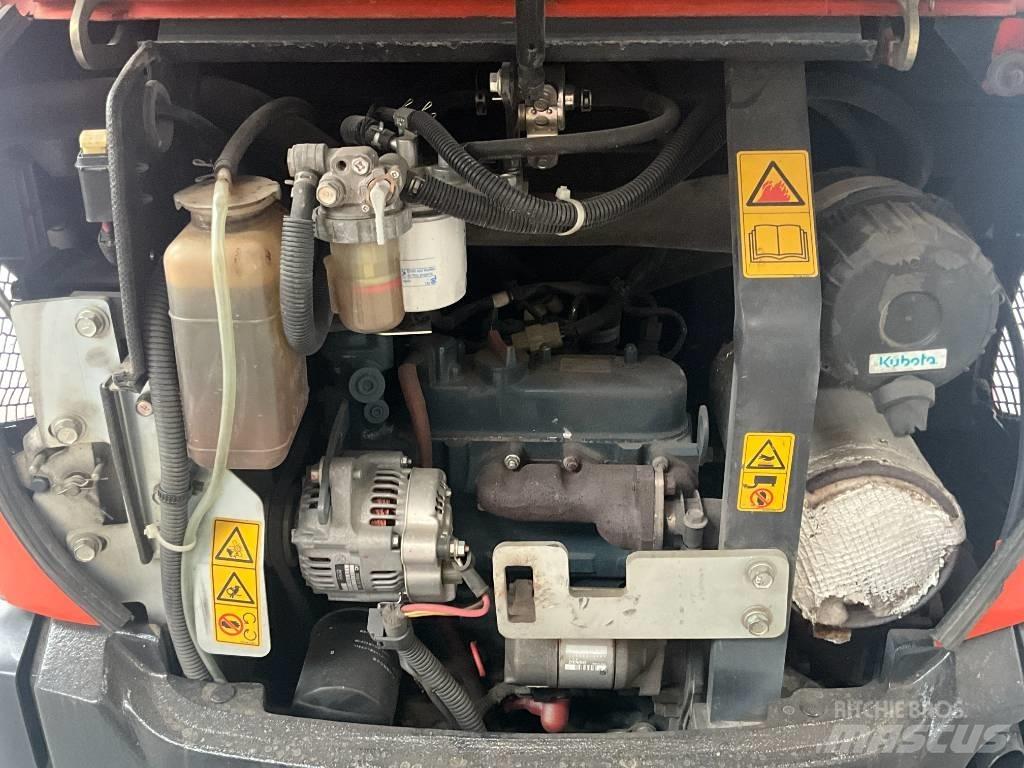 Kubota KX 015-4 Mini bagri <7t