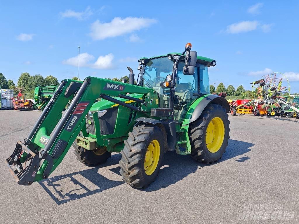 John Deere 5115 R Traktorji