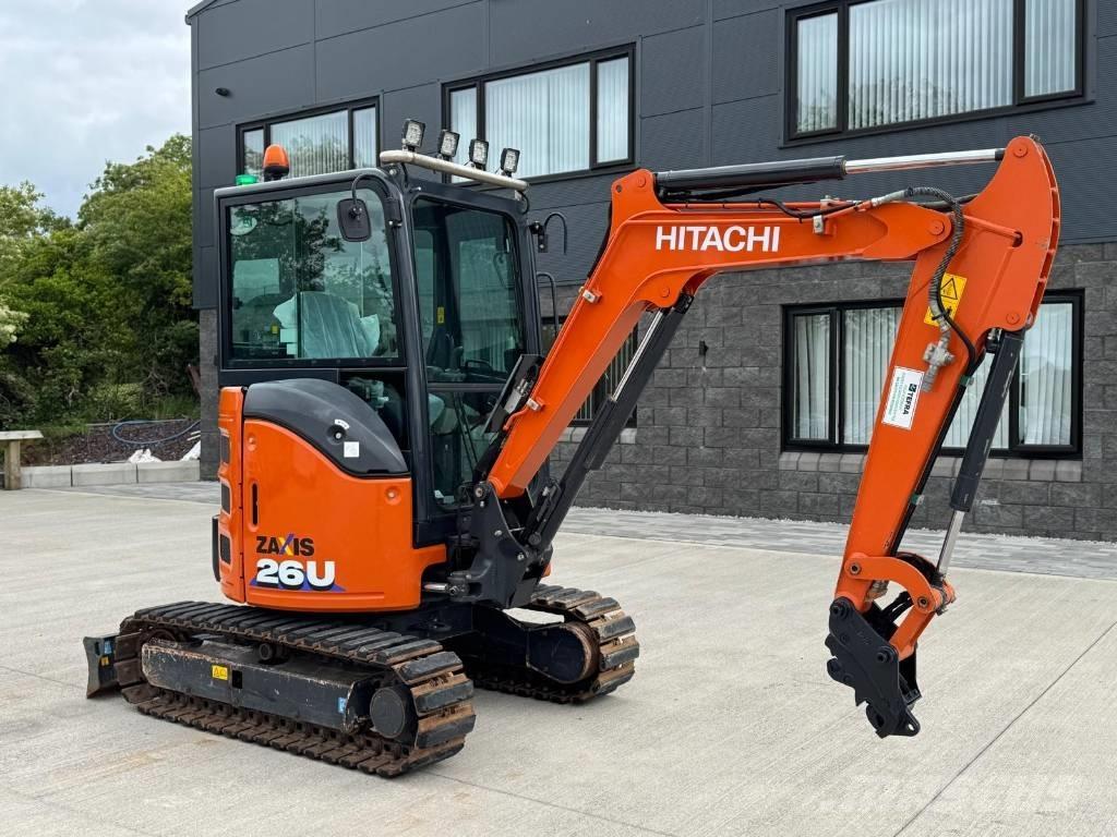 Hitachi ZX 26 U-6CLR Mini bagri <7t