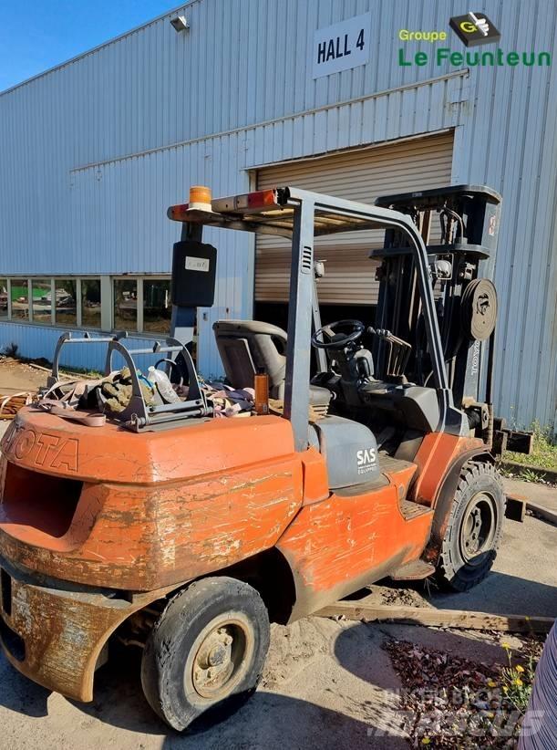 Toyota 02-7 FG A 50 Plinski viličarji