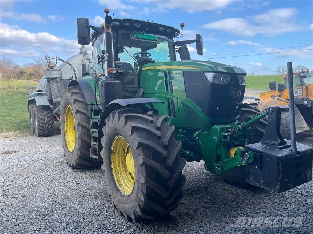 John Deere 6250R Traktorji