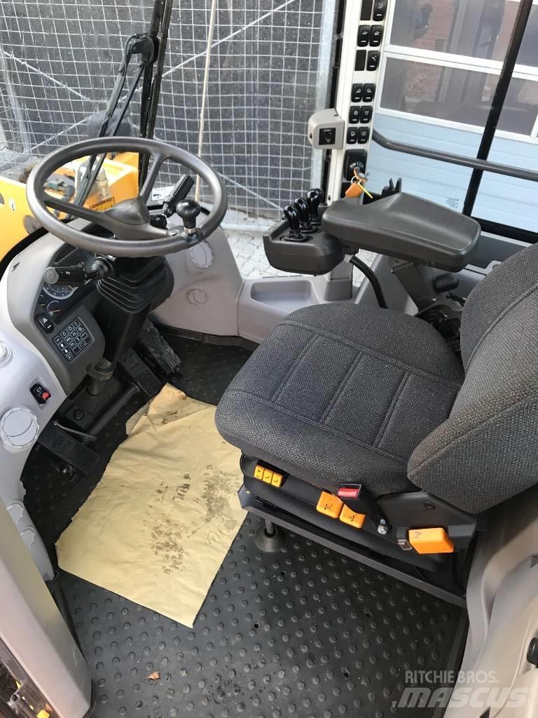 Volvo L120H Kolesni nakladalci