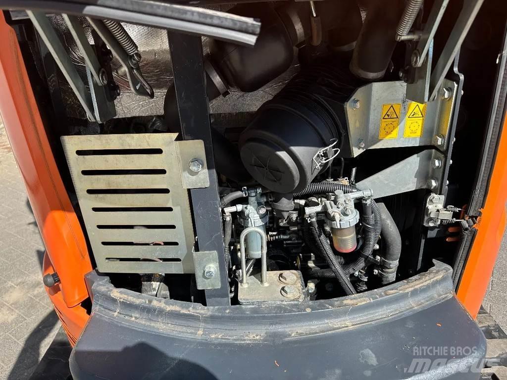 Hitachi ZX26U-6CR Mini bagri <7t