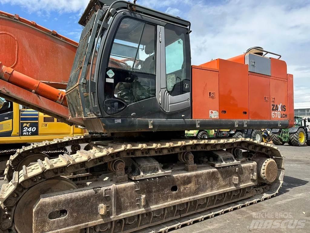 Hitachi ZX670CH-3 Bagri goseničarji