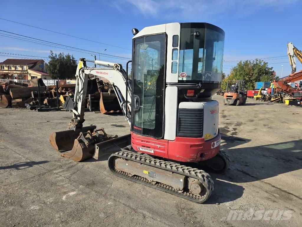 Takeuchi TB 23 R Mini bagri <7t