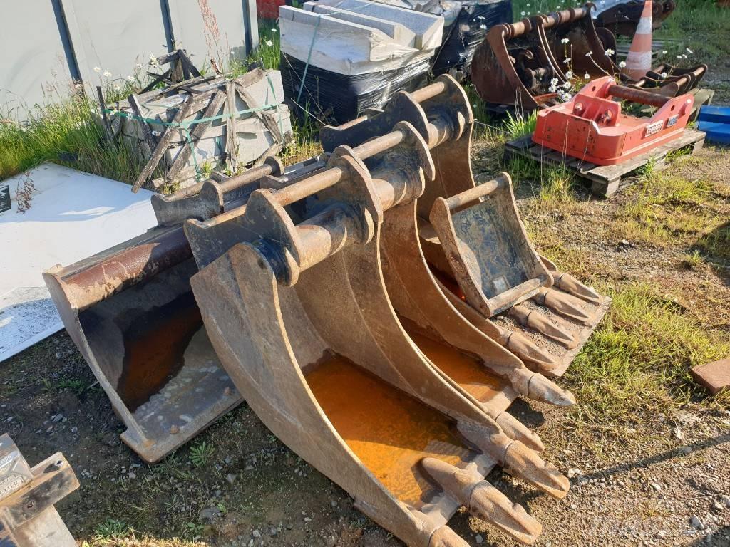 Komatsu PW118MR-11 Bagri na kolesih