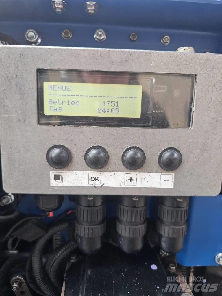 Irus Deltrak 2.5 Priključne in vlečne kosilnice