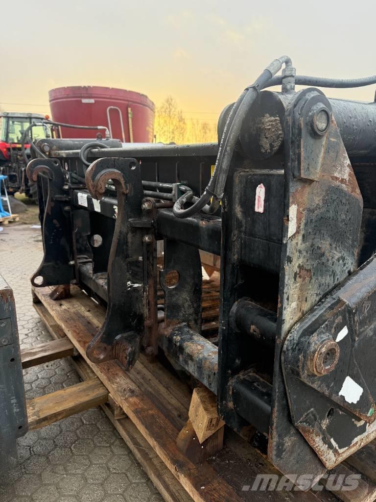 Ålö Silocut 250 Ostali stroji in oprema za živino