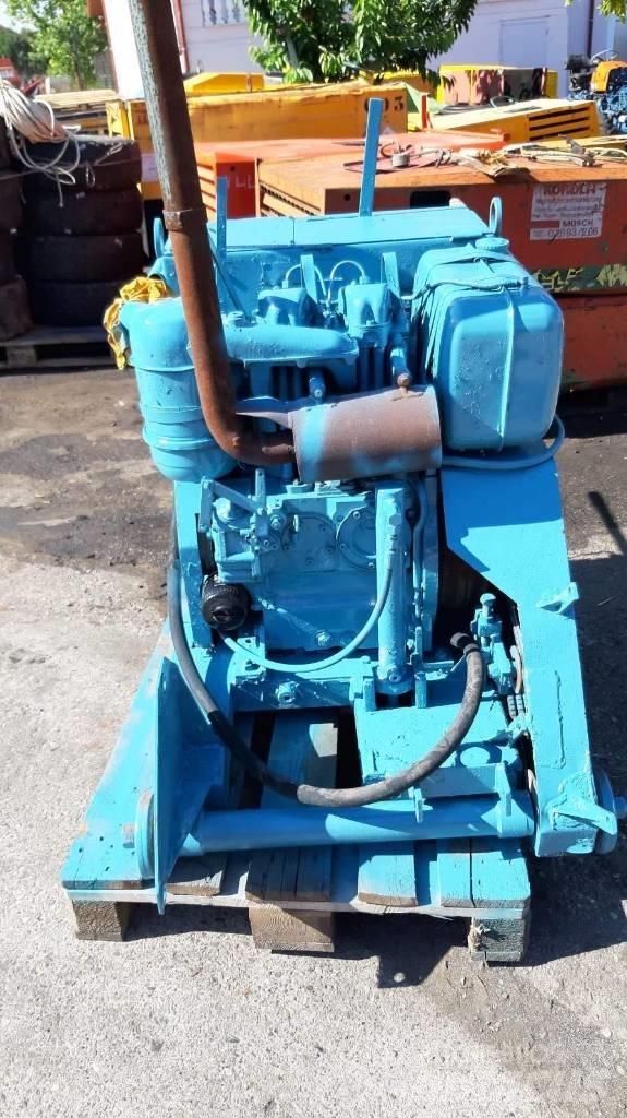 Hanix 32 HP Drugo