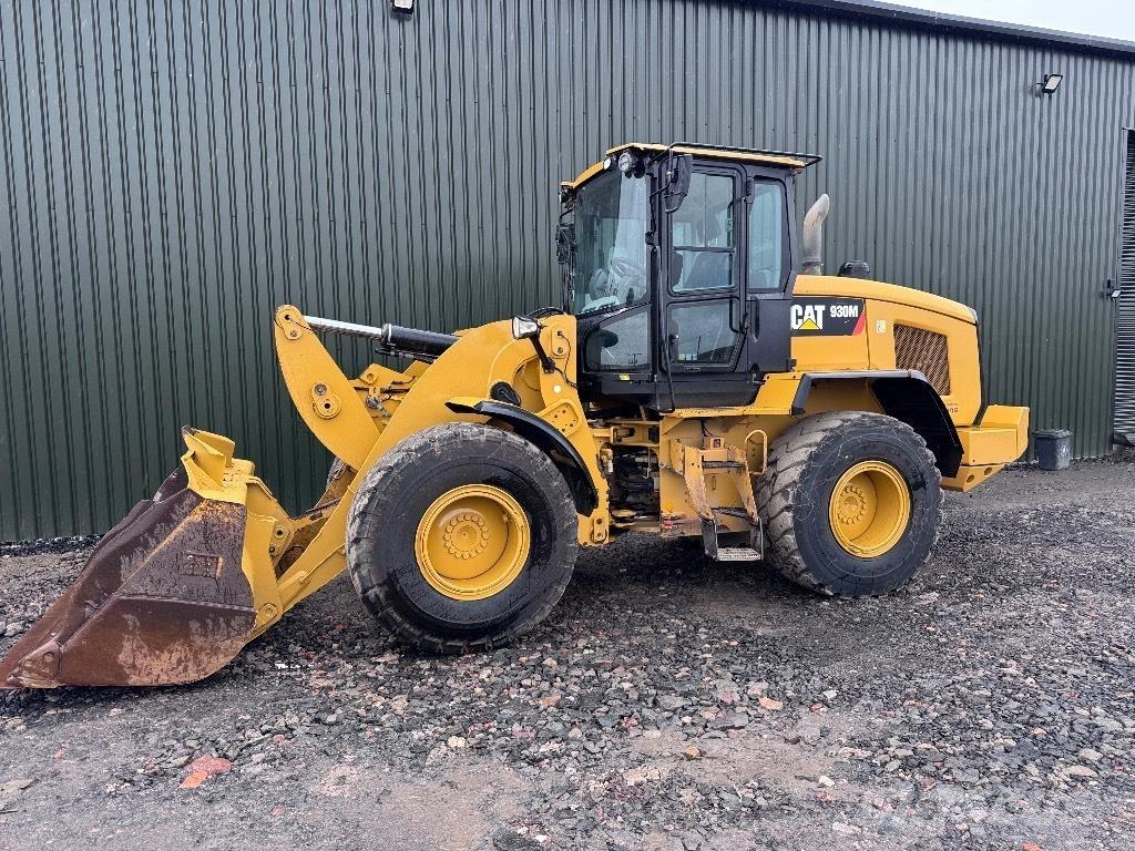 CAT 930 M Kolesni nakladalci