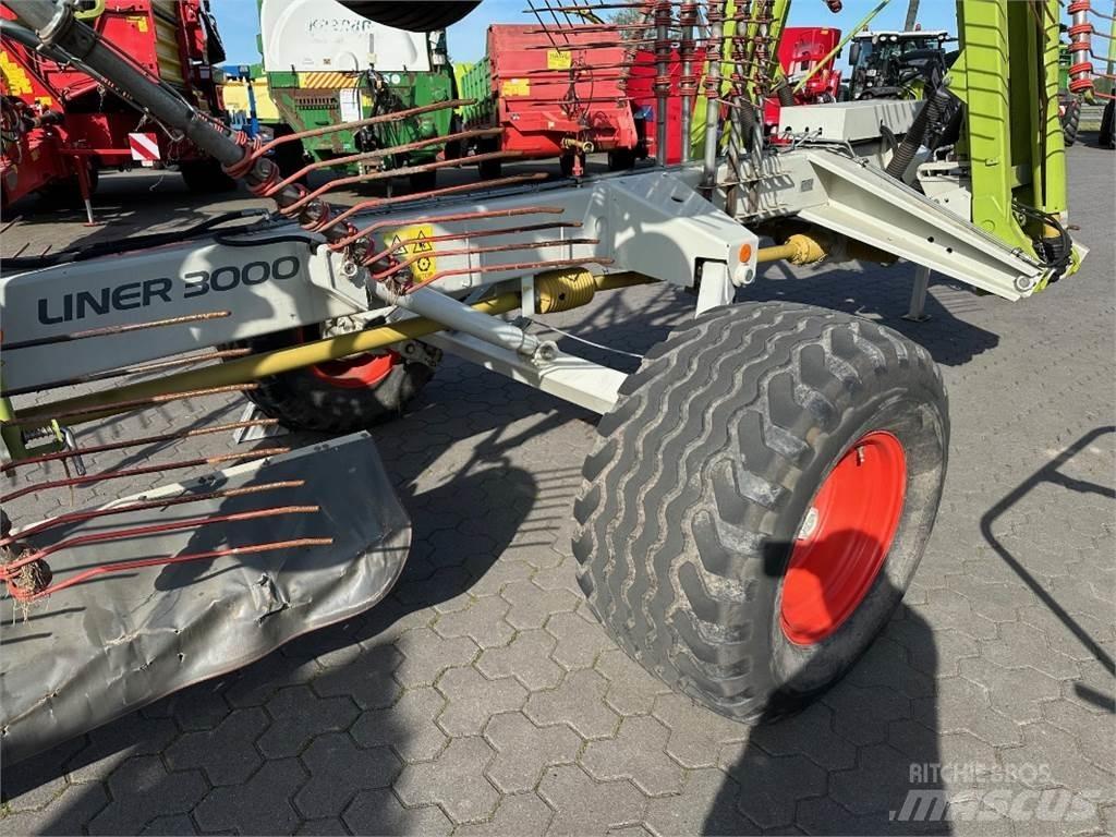CLAAS Liner 3000 Zgrabljalniki