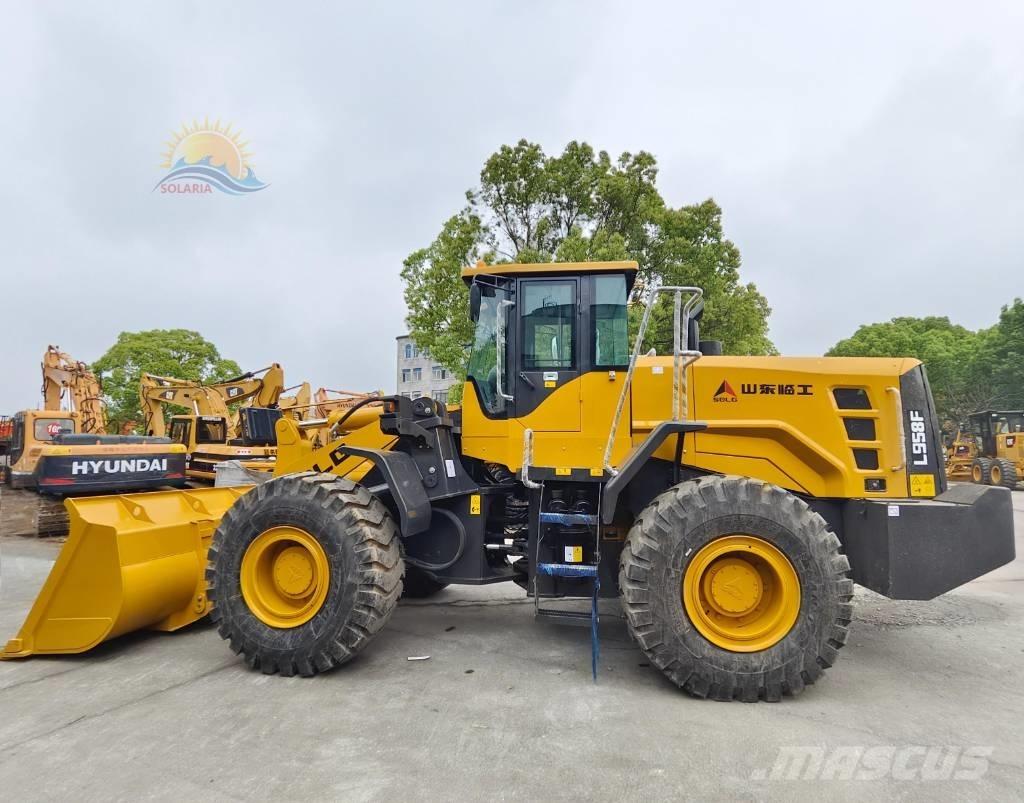 SDLG LG 958 F Kolesni nakladalci