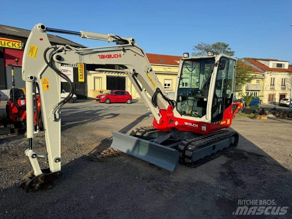 Takeuchi TB 260 Mini bagri <7t