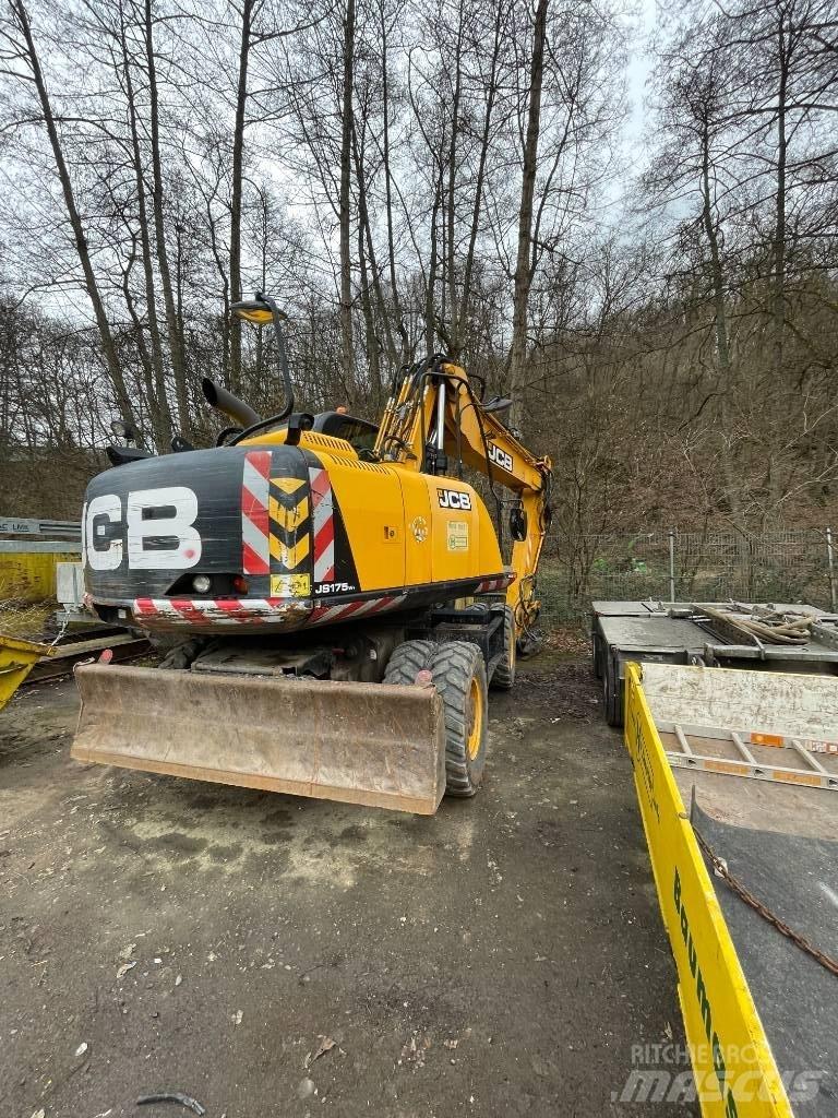 JCB JS 175 W Bagri na kolesih