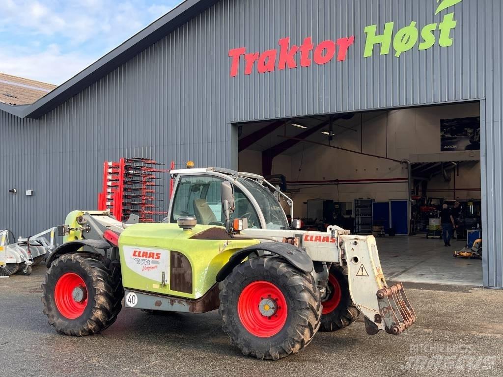CLAAS SCORPION 9040 Kmetijski teleskopski nakladalci