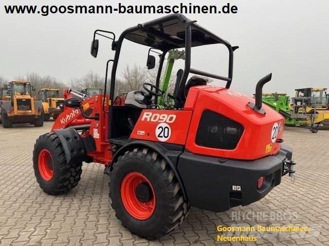 Kubota R 090 Kolesni nakladalci