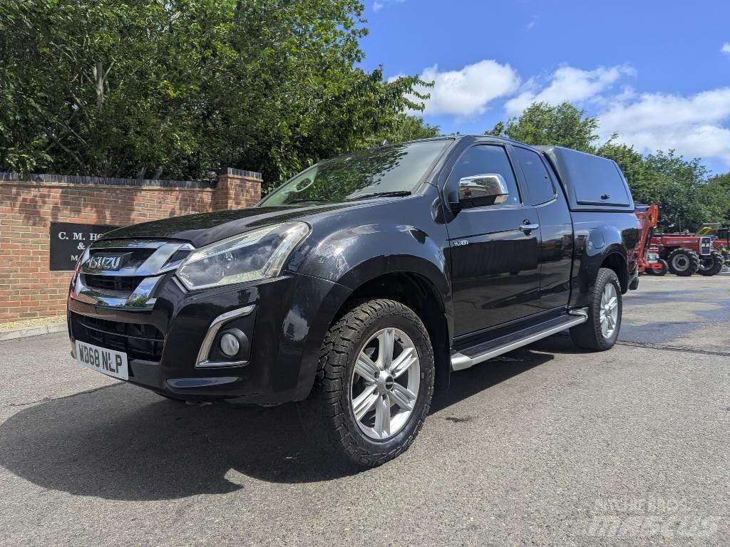 Isuzu D-Max XTR Avtomobili